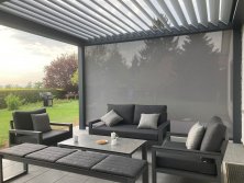 Terrassenüberdachung mit Sichtschutz