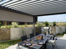 Terrassendach-Lamellendach-wandmontage-Sichtschutz-Crailsheim